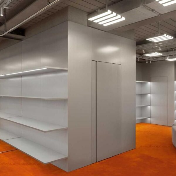 d6699935301b831e60c3a43bfde12053